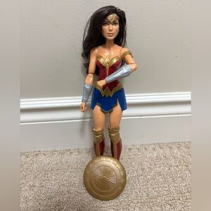 Wonder Woman Action ~ Doll
